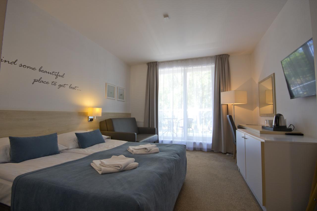 Borgata Bed & Breakfast Устроне Морске Екстериор снимка