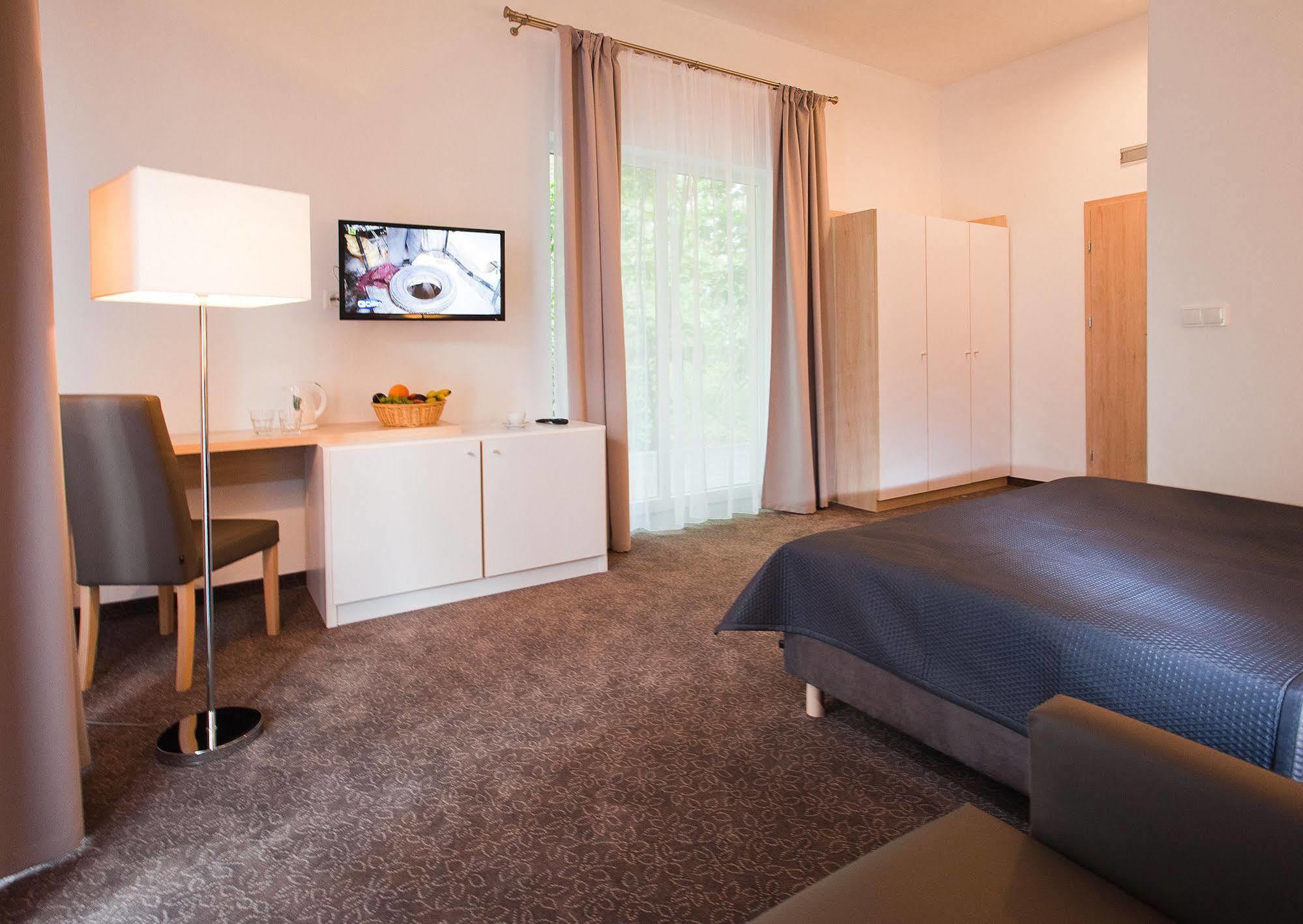 Borgata Bed & Breakfast Устроне Морске Екстериор снимка
