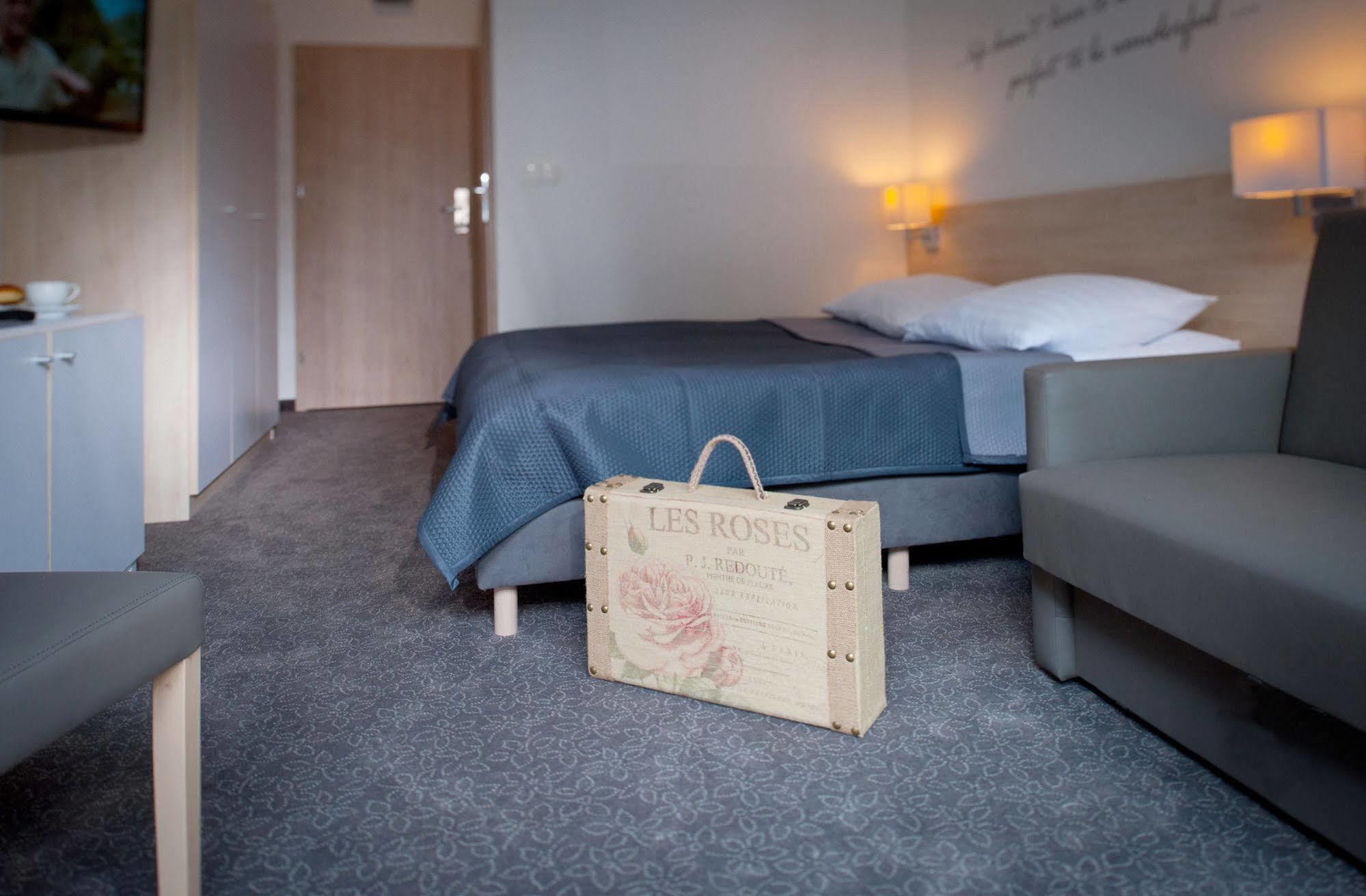 Borgata Bed & Breakfast Устроне Морске Екстериор снимка